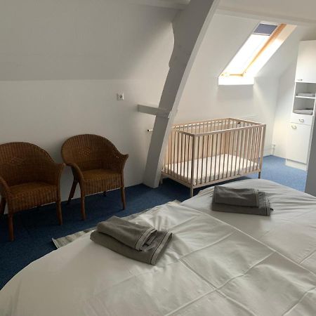 Pakhuis Aan De Haven - Bakboord Zierikzee Luaran gambar