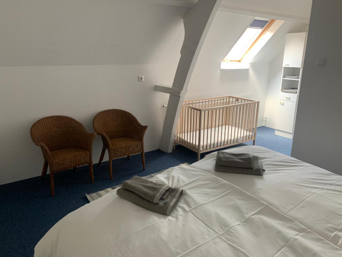 Pakhuis Aan De Haven - Bakboord Zierikzee Luaran gambar